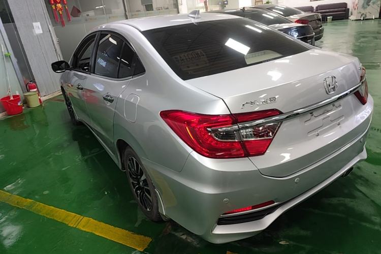 Used Honda Crider 2013 1.8L automatic luxury edition Rear Left 45 Deg