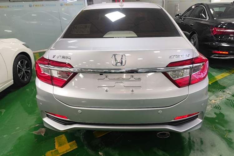 Used Honda Crider 2013 1.8L automatic luxury edition Rear