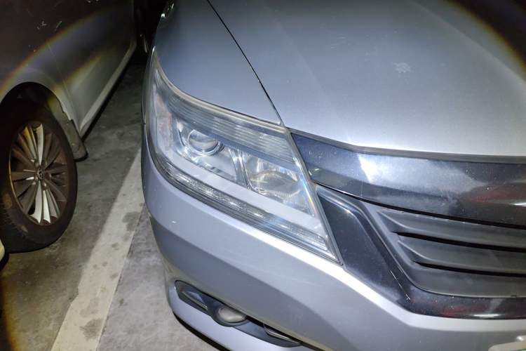 Used Honda Crider 2013 1.8L automatic luxury edition Right Front Headlight