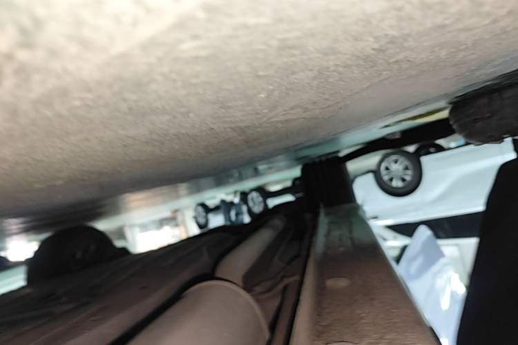 Used Honda Crider 2013 1.8L automatic luxury edition Right Side Sill