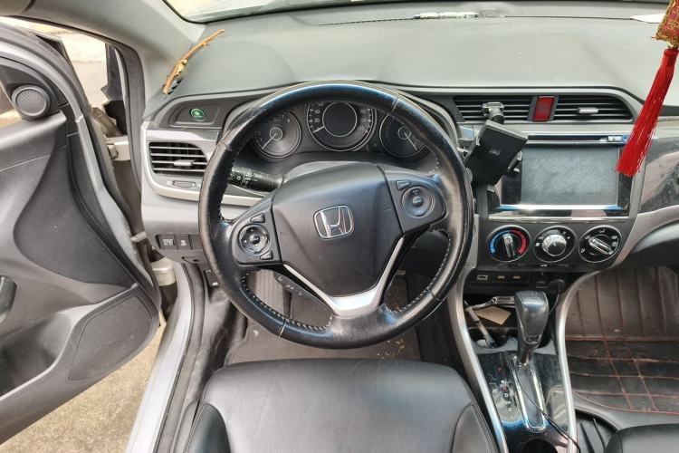 Used Honda Crider 2013 1.8L automatic luxury edition Steering Wheel