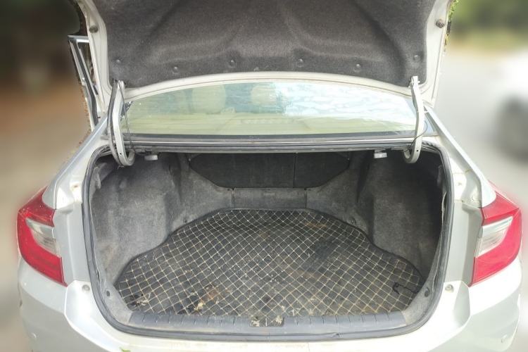 Used Honda Crider 2013 1.8L automatic luxury edition Trunk