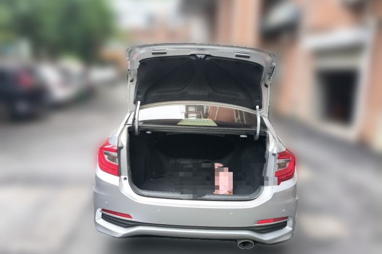 Used Honda Crider 2013 1.8L manual Comfort version Trunk