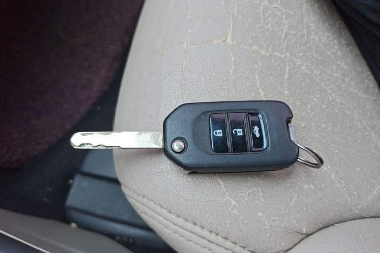 Used Honda Crider 2013 1.8L manual Comfort version Vehicle Key