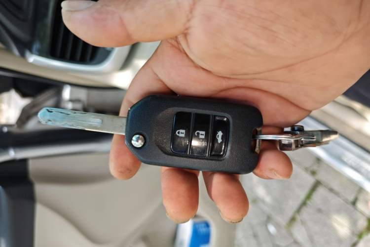Used Honda Crider 2013 1.8L manual Comfort version Vehicle Key