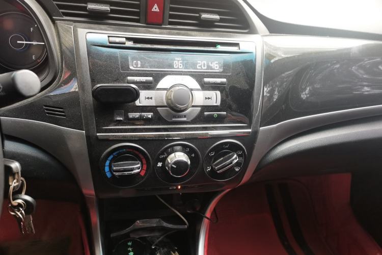 Used Honda Crider 2013 1.8L manual Comfort version Audio And AC Panel