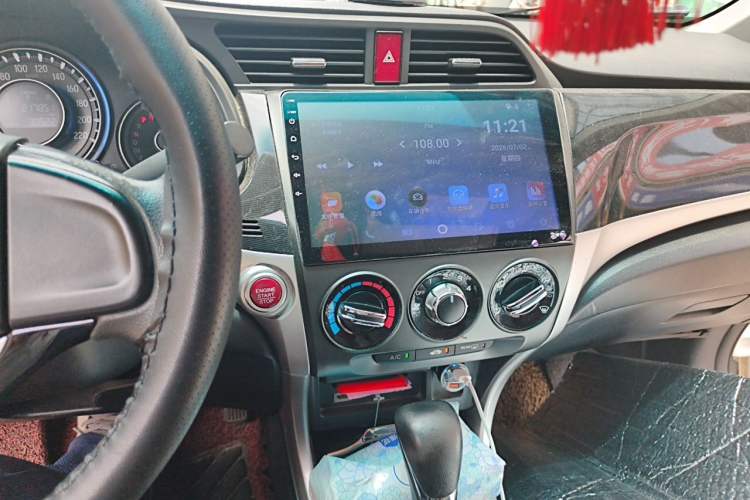 Used Honda Crider 2013 1.8L automatic luxury edition Audio And AC Panel