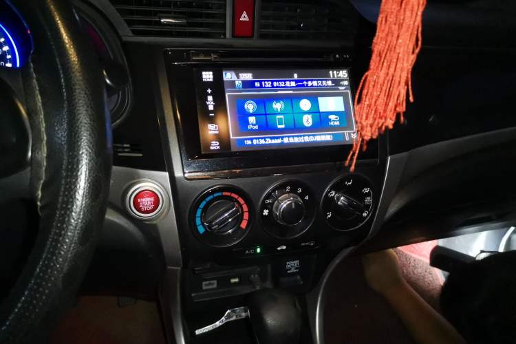 Used Honda Crider 2013 1.8L automatic luxury edition Audio And AC Panel