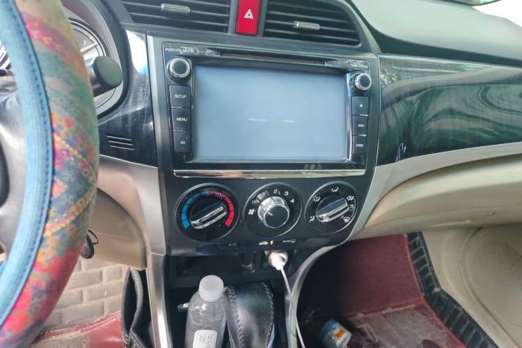 Used Honda Crider 2013 1.8L automatic comfort version Audio And AC Panel