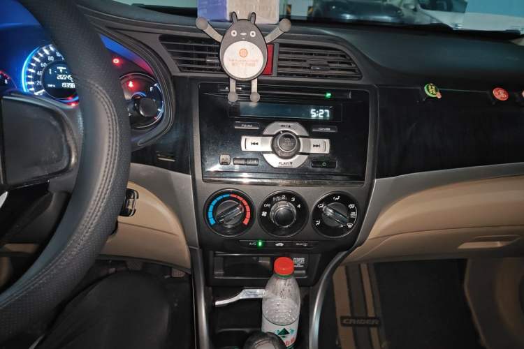 Used Honda Crider 2013 1.8L manual Comfort version Audio And AC Panel