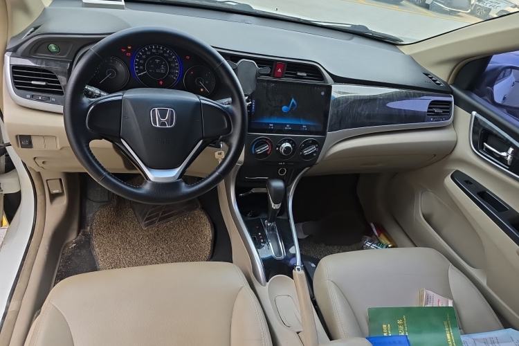 Used Honda Crider 2013 1.8L manual Comfort version Center Console