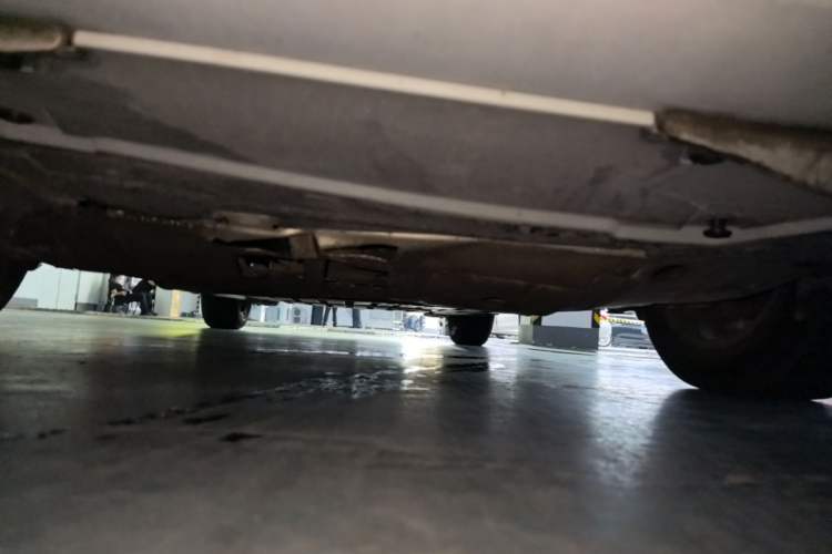 Used Honda Crider 2013 1.8L automatic comfort version Chassis Front