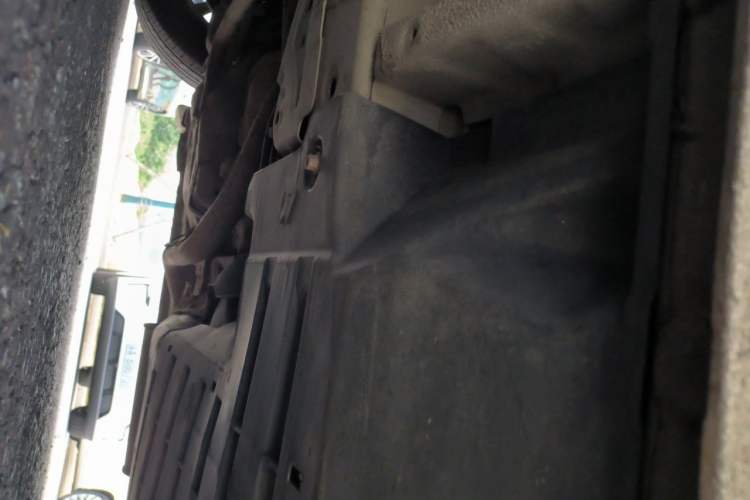 Used Honda Crider 2013 1.8L automatic comfort version Chassis Front Left