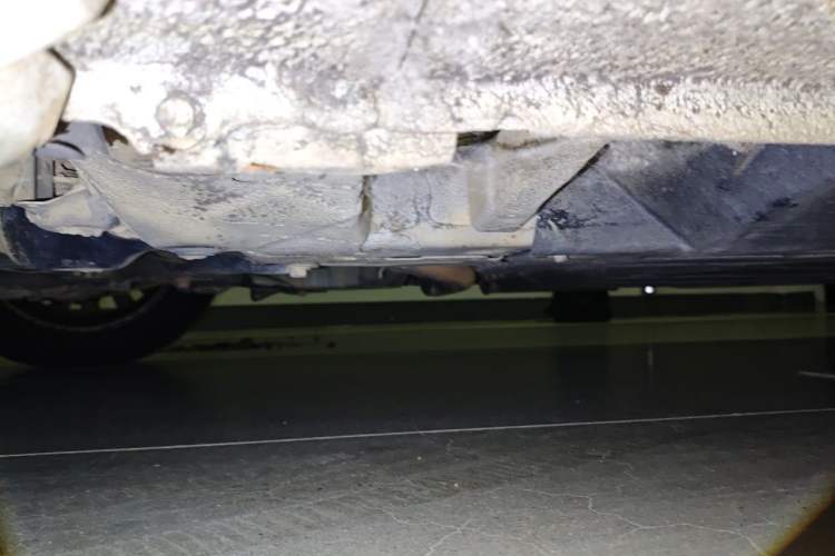 Used Honda Crider 2013 1.8L manual Comfort version Chassis Front Left
