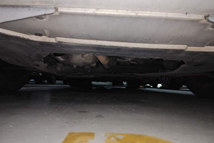 Used Honda Crider 2013 1.8L manual Comfort version Chassis Front