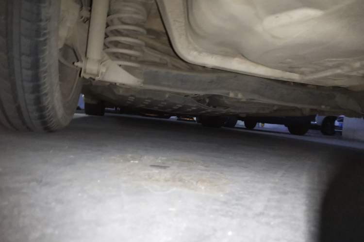 Used Honda Crider 2013 1.8L automatic luxury edition Chassis Rear