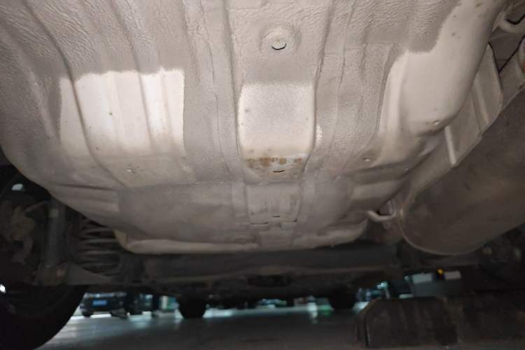 Used Honda Crider 2013 1.8L automatic luxury edition Chassis Rear