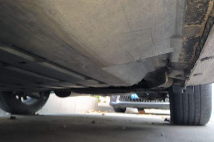 Used Honda Crider 2013 1.8L automatic luxury edition Chassis Rear Left