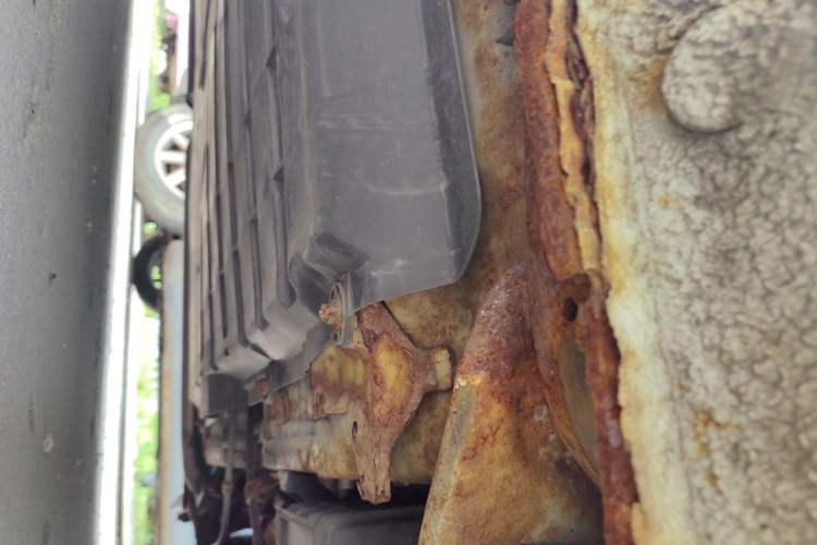 Used Honda Crider 2013 1.8L automatic luxury edition Chassis Rear Left