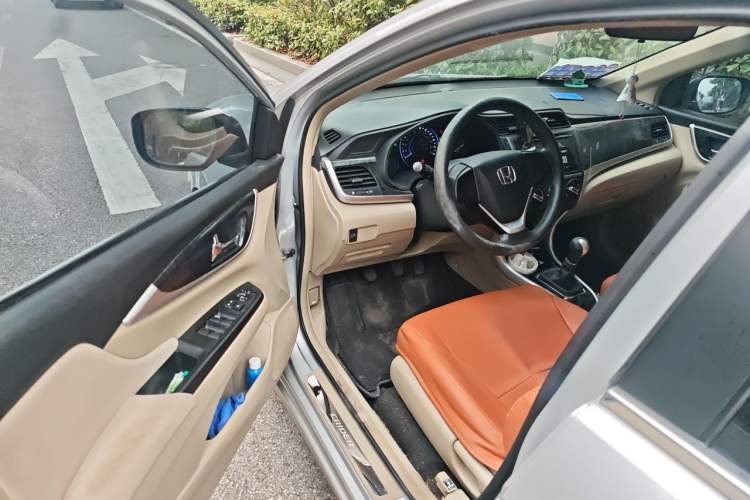 Used Honda Crider 2013 1.8L manual Comfort version Driver Seat