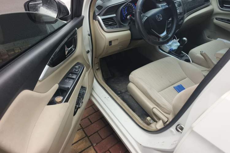 Used Honda Crider 2013 1.8L manual Comfort version Driver Seat
