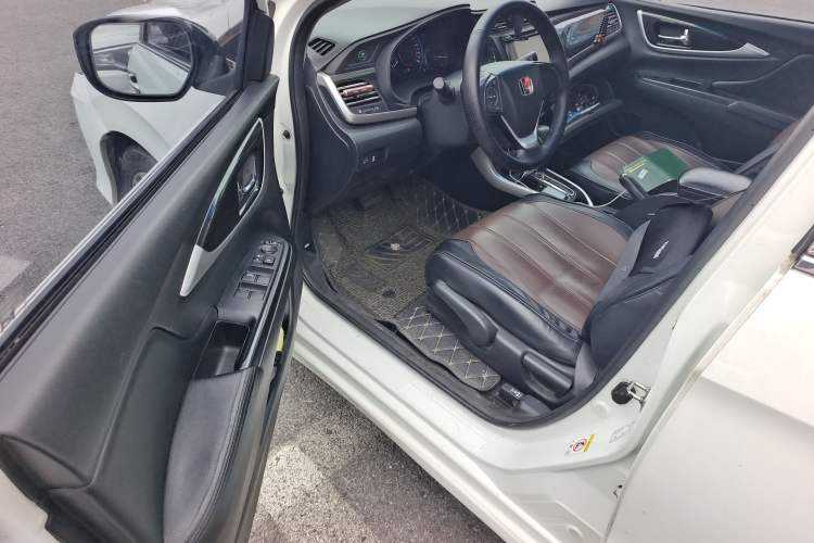 Used Honda Crider 2013 1.8L automatic luxury edition Driver Seat