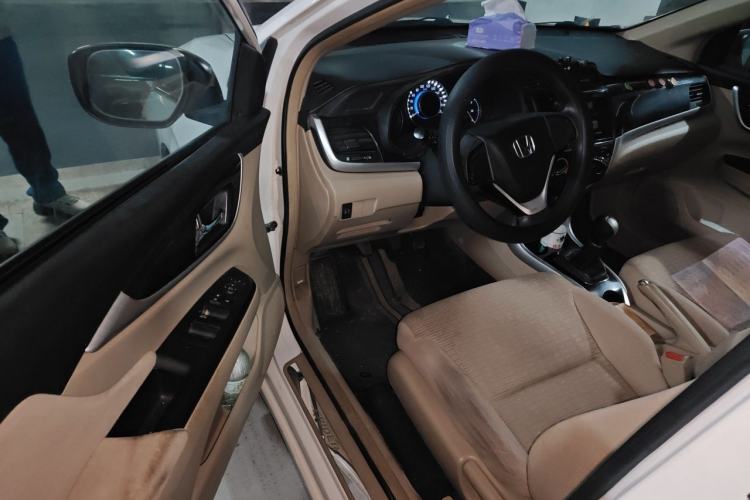 Used Honda Crider 2013 1.8L manual Comfort version Driver Seat
