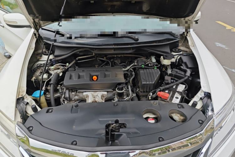 Used Honda Crider 2013 1.8L automatic luxury edition Engine Bay