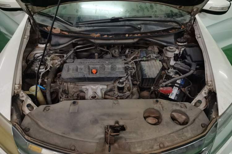 Used Honda Crider 2013 1.8L automatic comfort version Engine Bay