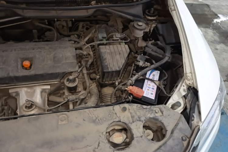 Used Honda Crider 2013 1.8L automatic comfort version Engine Bay Left