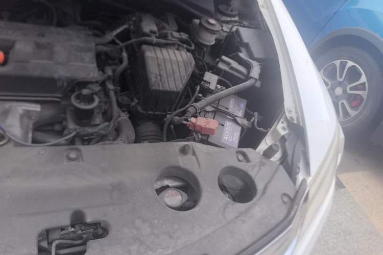 Used Honda Crider 2013 1.8L automatic luxury edition Engine Bay Left