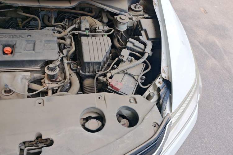 Used Honda Crider 2013 1.8L automatic luxury edition Engine Bay Left