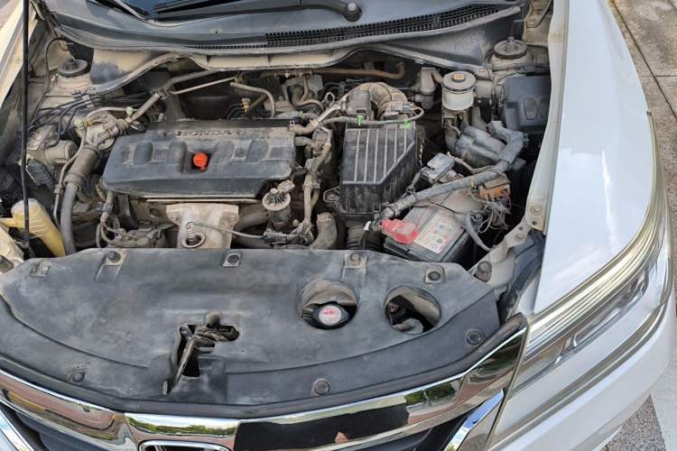 Used Honda Crider 2013 1.8L automatic luxury edition Engine Bay Left