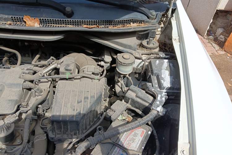 Used Honda Crider 2013 1.8L automatic flagship version Engine Bay Left