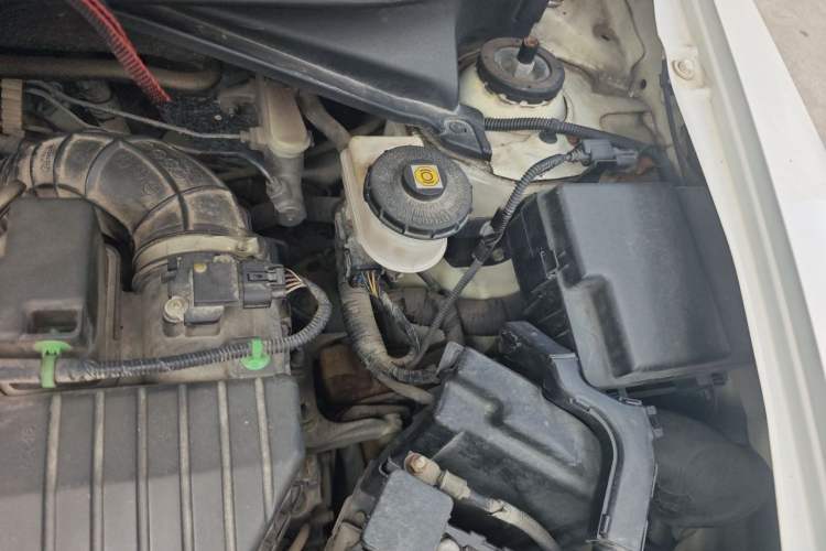 Used Honda Crider 2013 1.8L automatic comfort version Engine Bay Left