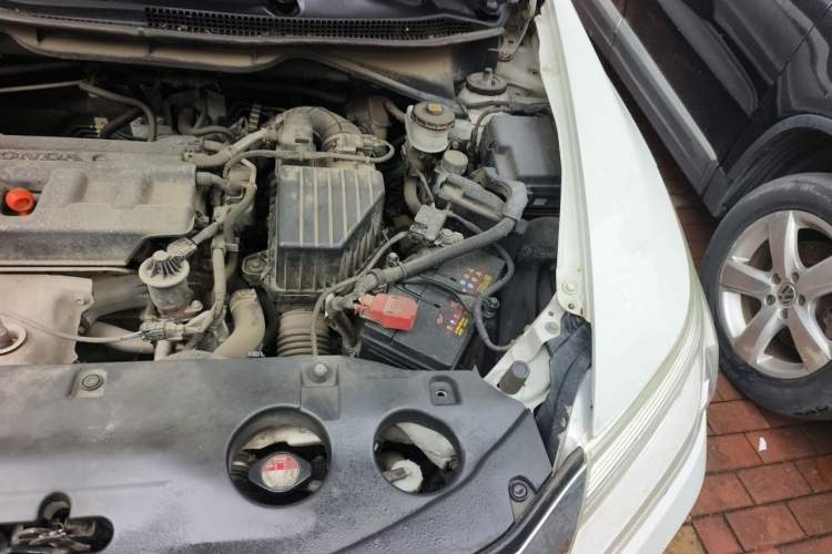 Used Honda Crider 2013 1.8L manual Comfort version Engine Bay Left