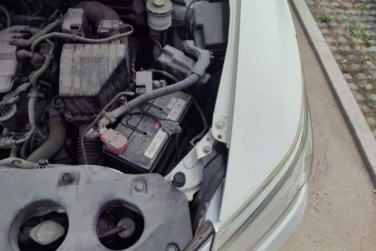 Used Honda Crider 2013 1.8L automatic luxury edition Engine Bay Left