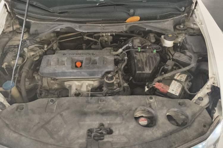 Used Honda Crider 2013 1.8L automatic luxury edition Engine Bay