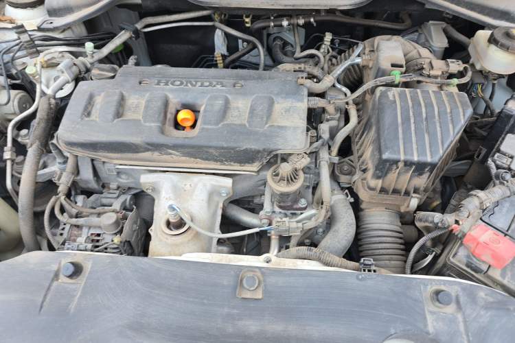 Used Honda Crider 2013 1.8L manual Comfort version Engine Bay