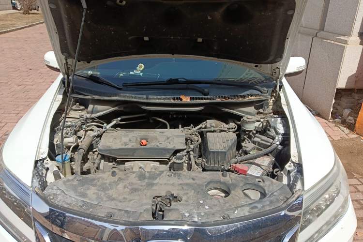 Used Honda Crider 2013 1.8L automatic flagship version Engine Bay