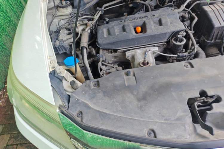 Used Honda Crider 2013 1.8L automatic comfort version Engine Bay Right