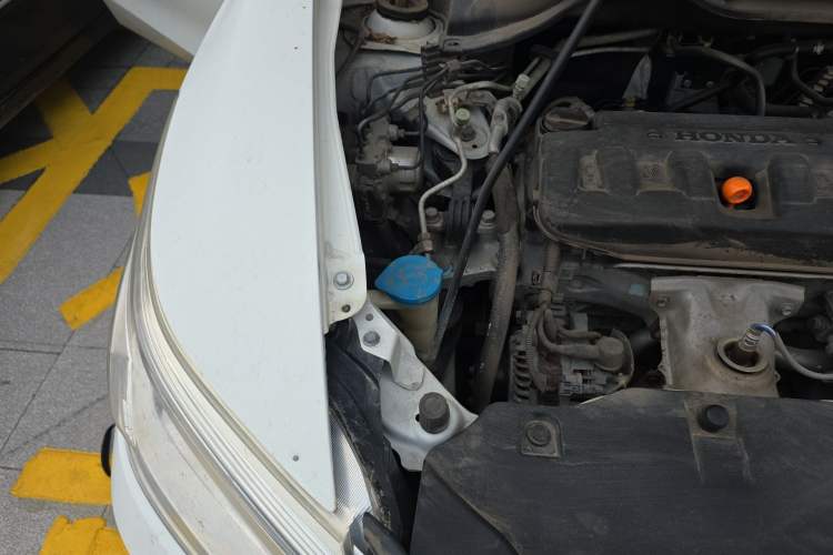 Used Honda Crider 2013 1.8L manual Comfort version Engine Bay Right