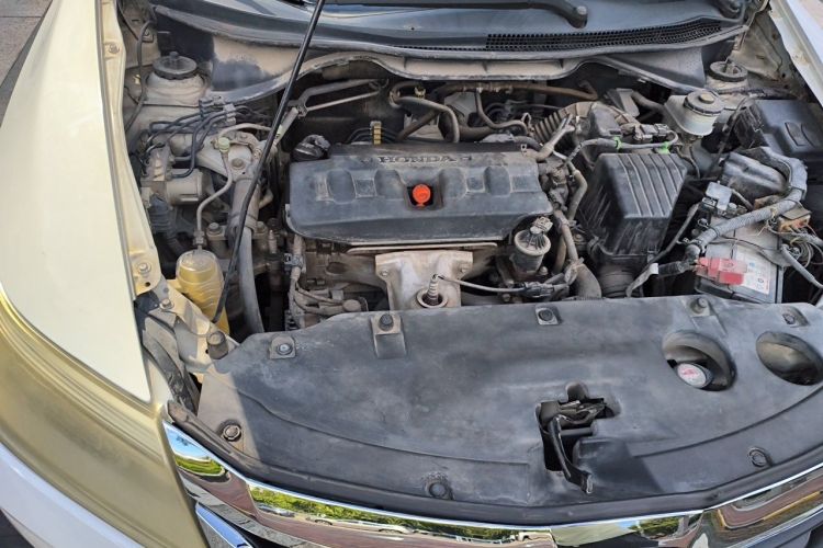 Used Honda Crider 2013 1.8L automatic luxury edition Engine Bay Right