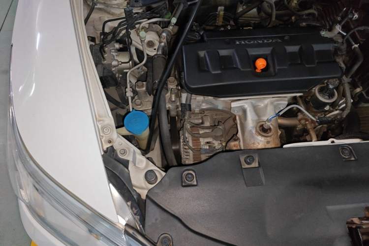 Used Honda Crider 2013 1.8L automatic comfort version Engine Bay Right