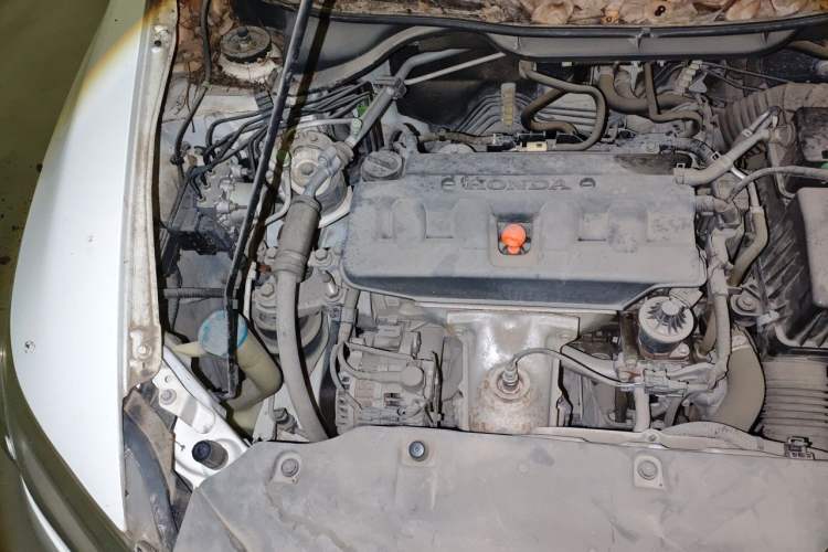 Used Honda Crider 2013 1.8L manual Comfort version Engine Bay Right