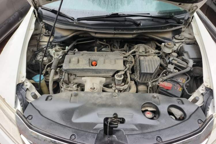 Used Honda Crider 2013 1.8L manual Comfort version Engine Bay