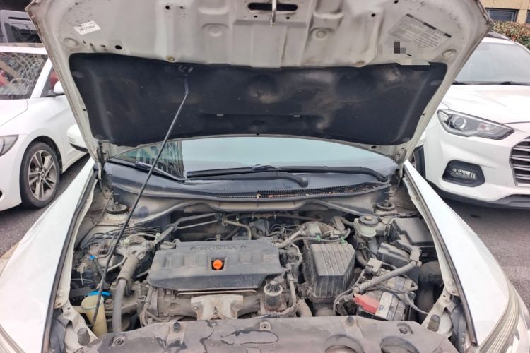 Used Honda Crider 2013 1.8L automatic luxury edition Engine Bay