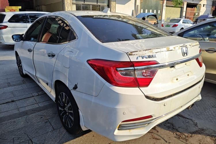 Used Honda Crider 2013 1.8L automatic luxury edition Exterior 2