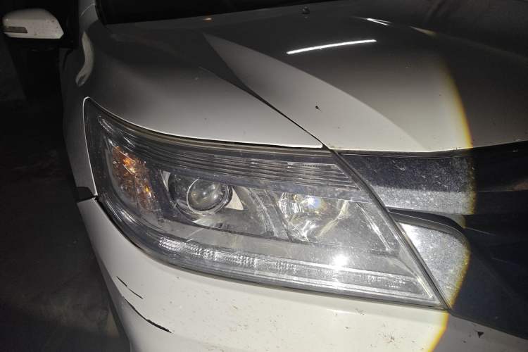 Used Honda Crider 2013 1.8L automatic luxury edition Exterior 6
