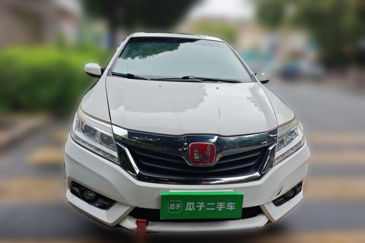 Used Honda Crider 2013 1.8L automatic luxury edition Front